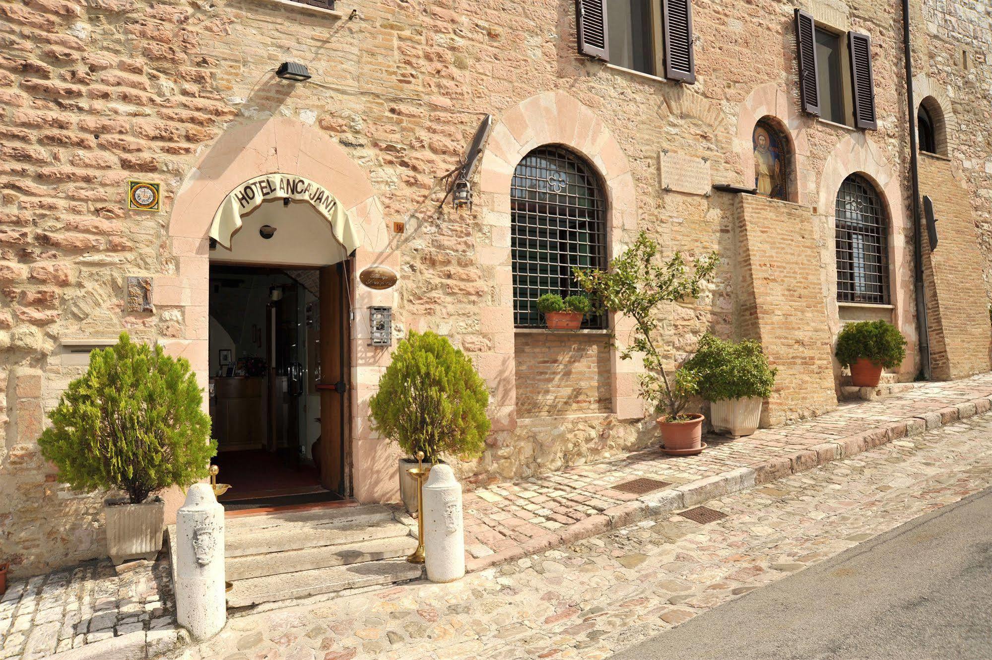 Albergo Ancajani Ασίζη Εξωτερικό φωτογραφία